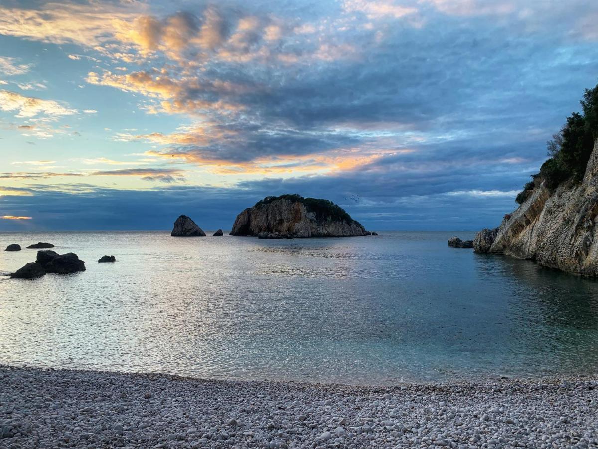 Azzure Apartment Ulcinj Exteriér fotografie